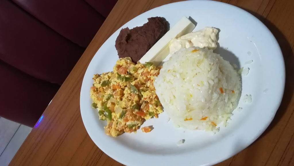 Restaurant El Hondureño II | restaurant | 2298 NW 36th St, Miami, FL 33142, USA | 3056335599 OR +1 305-633-5599