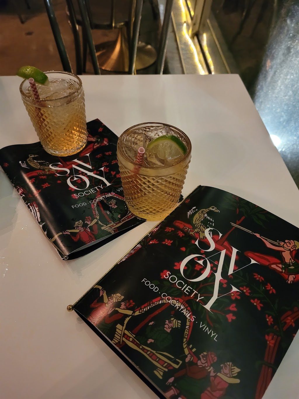 Savoy Society | restaurant | 102 E Liberty #109, Savannah, GA 31401, USA | 9126626665 OR +1 912-662-6665