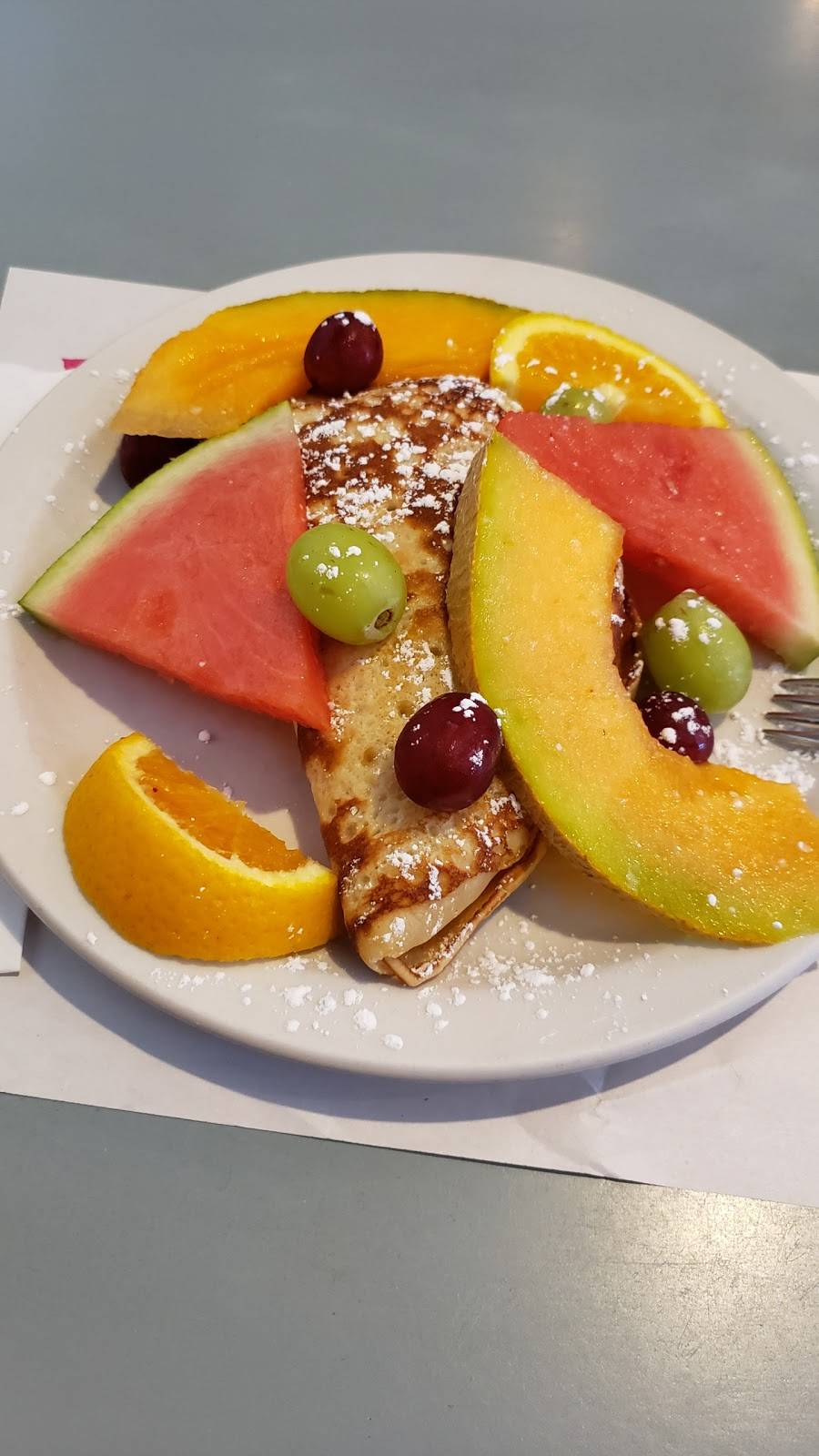 Restaurant Bercy | restaurant | 2600 Rue Ontario E, Montréal, QC H2K 4K4, Canada | 5145259341 OR +1 514-525-9341