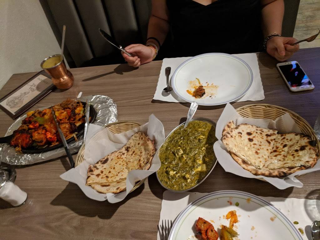 India Palace | restaurant | 2941 W Bell Rd, Phoenix, AZ 85053, USA | 6029424224 OR +1 602-942-4224