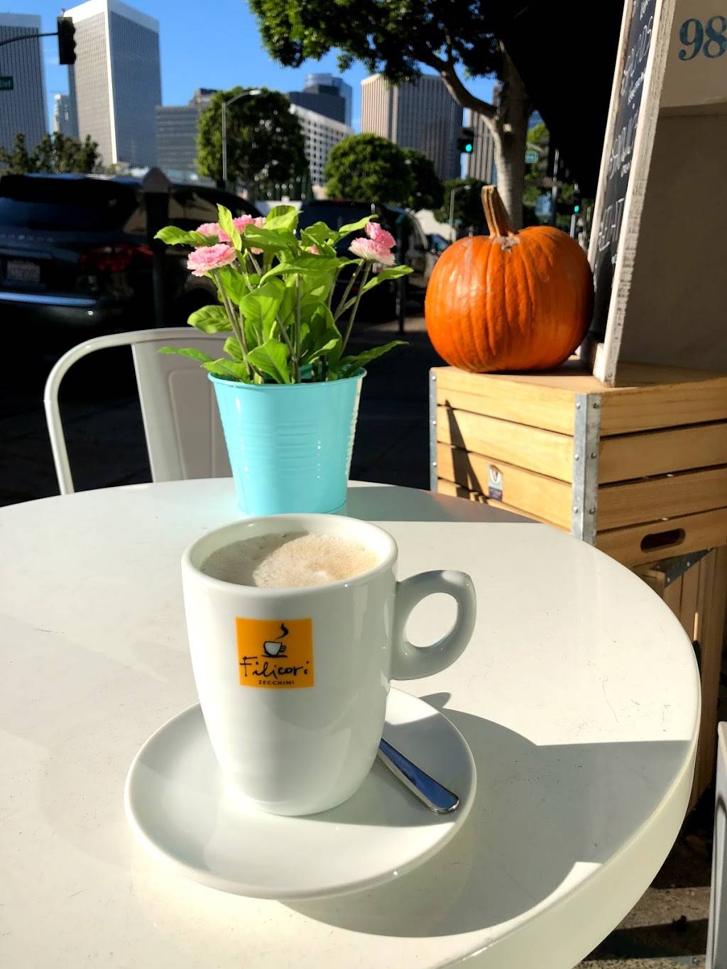 Little Vitaly Ristorante e Caffe | restaurant | 9887-A S Santa Monica Blvd, Beverly Hills, CA 90212, USA | 3107347266 OR +1 310-734-7266