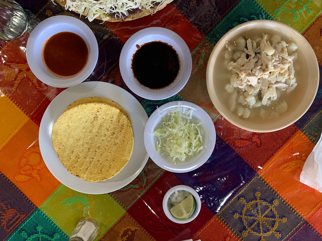 La Mixteca Restaurante Oaxaqueño | restaurant | 611-613 S Oxnard Blvd, Oxnard, CA 93030, USA | 8053660086 OR +1 805-366-0086