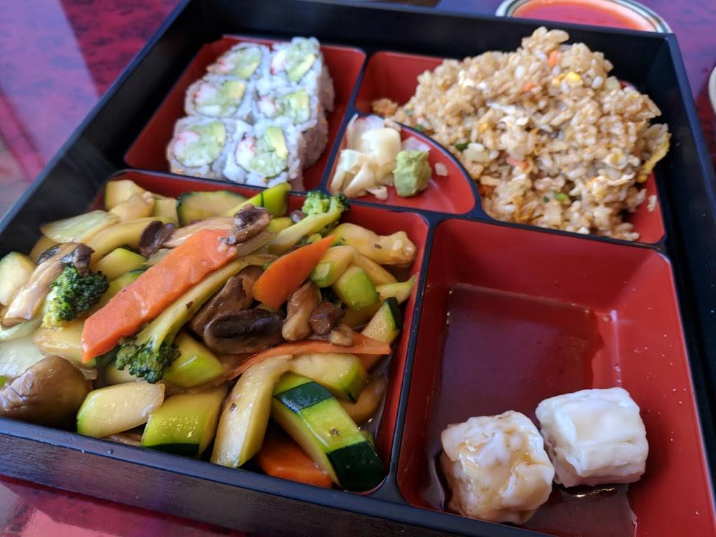 Komaqi | restaurant | 1921, 121 S Mountain Blvd, Mountain Top, PA 18707, USA | 5704742222 OR +1 570-474-2222