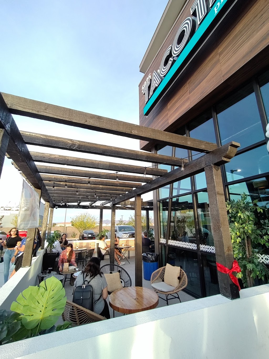 Tacotarian | restaurant | 5025 Blue Diamond Rd #111, Las Vegas, NV 89139, USA | 7027804816 OR +1 702-780-4816