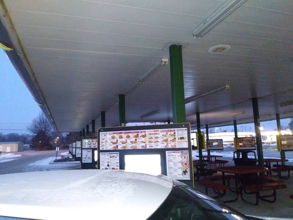 Sonic Drive-In | restaurant | 2000 N Dirksen Pkwy, Springfield, IL 62702, USA | 2177891000 OR +1 217-789-1000
