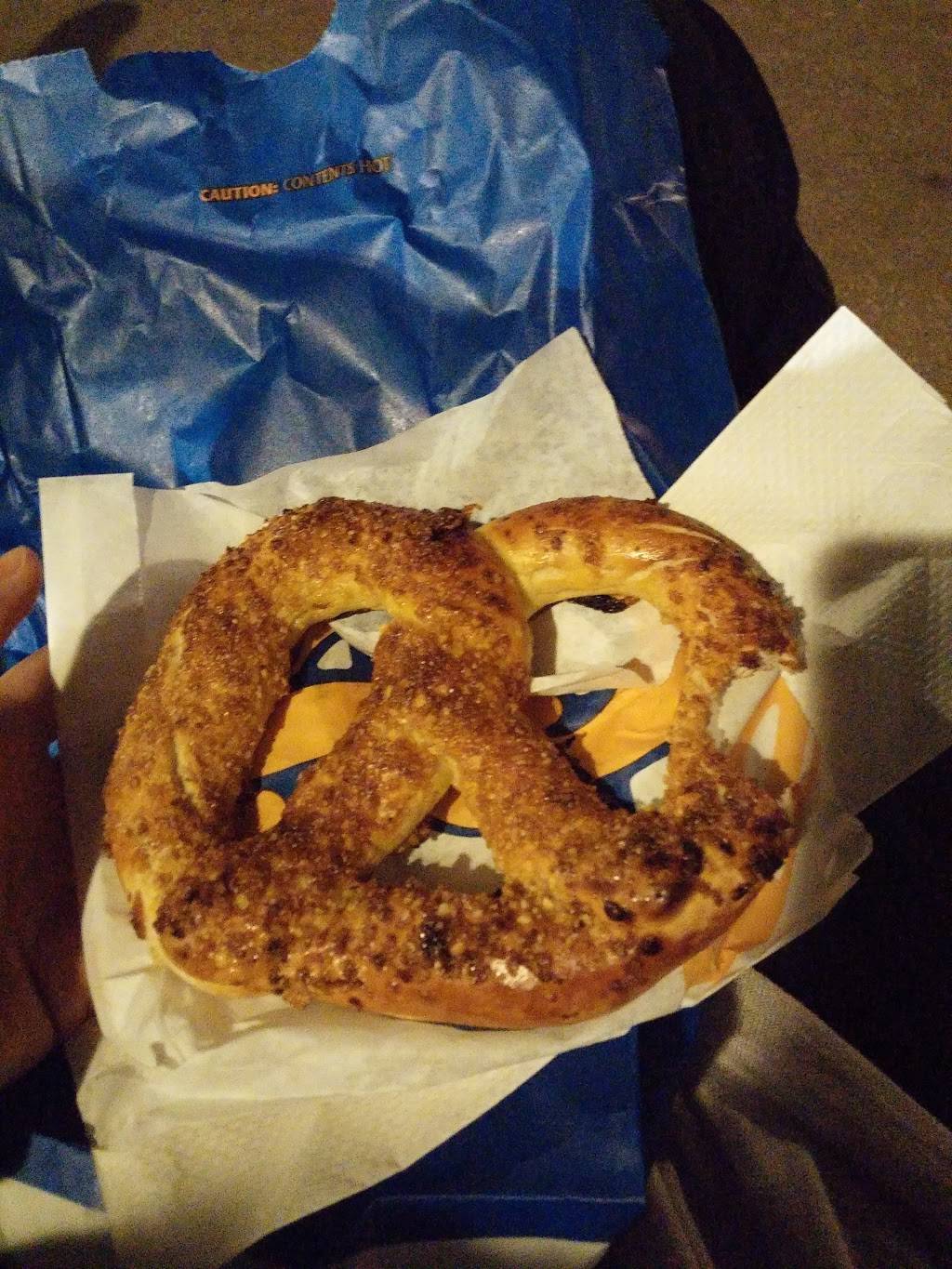 Auntie Annes Pretzels | cafe | 4663 River City Dr, Jacksonville, FL 32246, USA | 9049283300 OR +1 904-928-3300