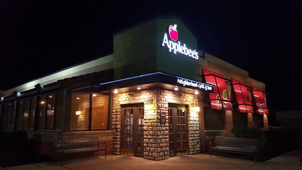 Applebees Grill + Bar | restaurant | 1615 River Valley Cir N, Lancaster, OH 43130, USA | 7406811594 OR +1 740-681-1594