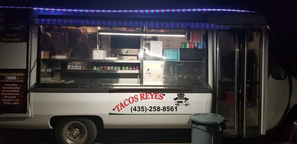 Tacos Reyes | restaurant | 175 S 200 W, Richmond, UT 84333, USA | 4352588561 OR +1 435-258-8561