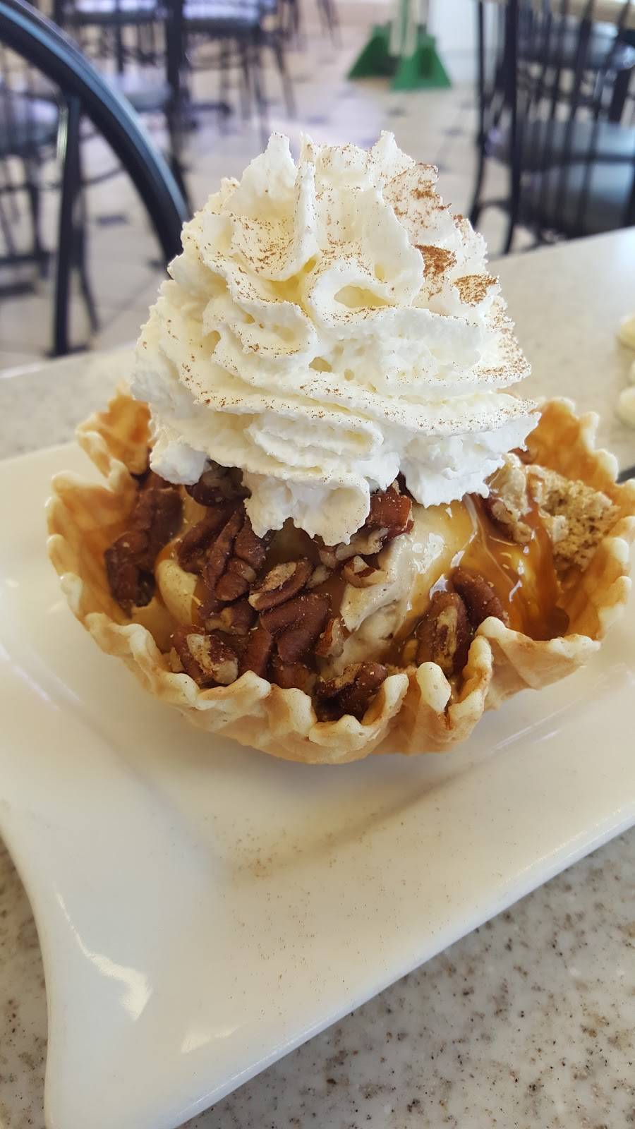 Oberweis Ice Cream and Dairy Store | restaurant | 2274 US-30 Suite C, Oswego, IL 60543, USA | 6309066455 OR +1 630-906-6455