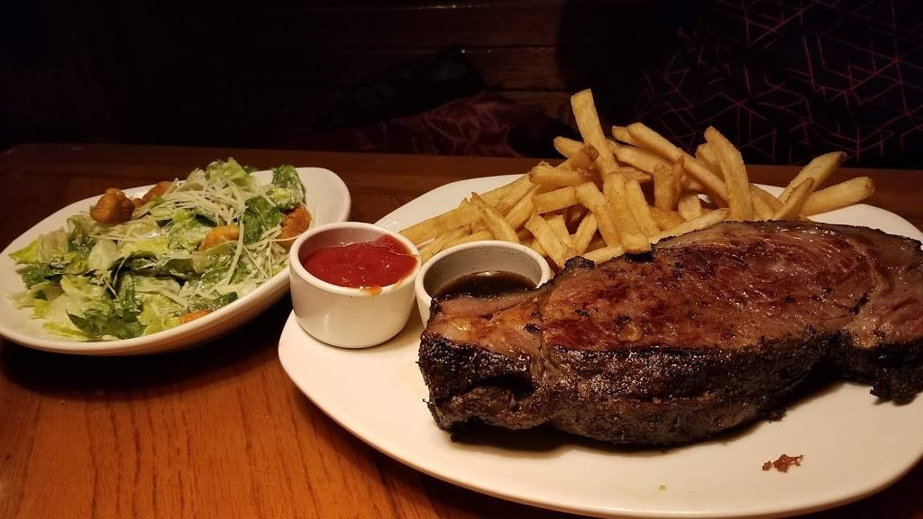 Outback Steakhouse | restaurant | 3500 East-West Hwy, Hyattsville, MD 20782, USA | 3018535959 OR +1 301-853-5959