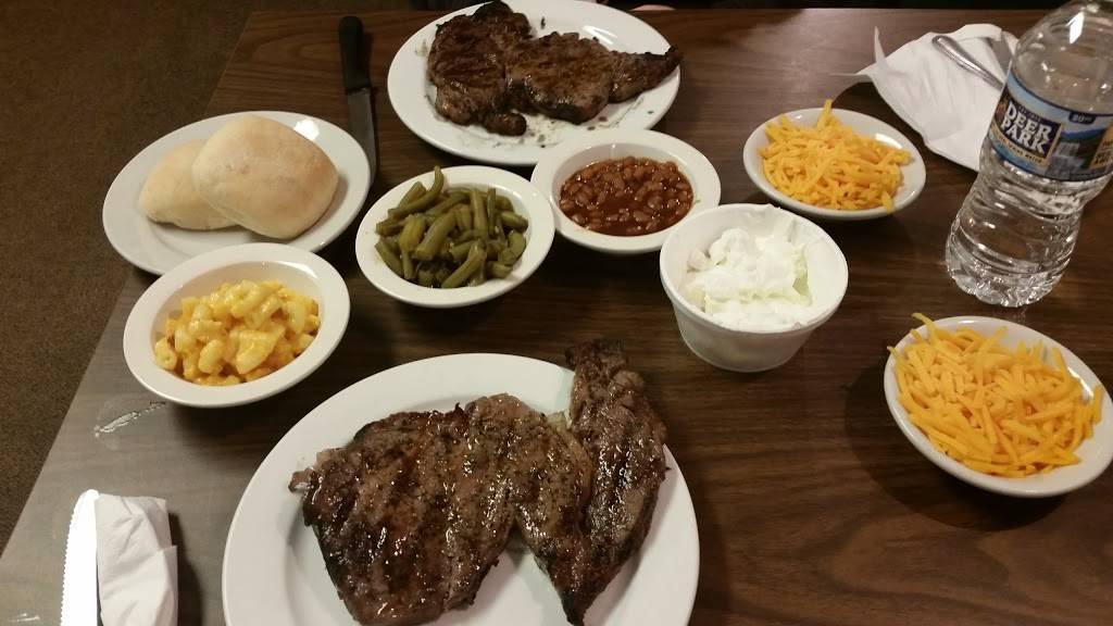 Shakers Restaurant | restaurant | 2801 Courtland Rd, Petersburg, VA 23805, USA | 8047220700 OR +1 804-722-0700