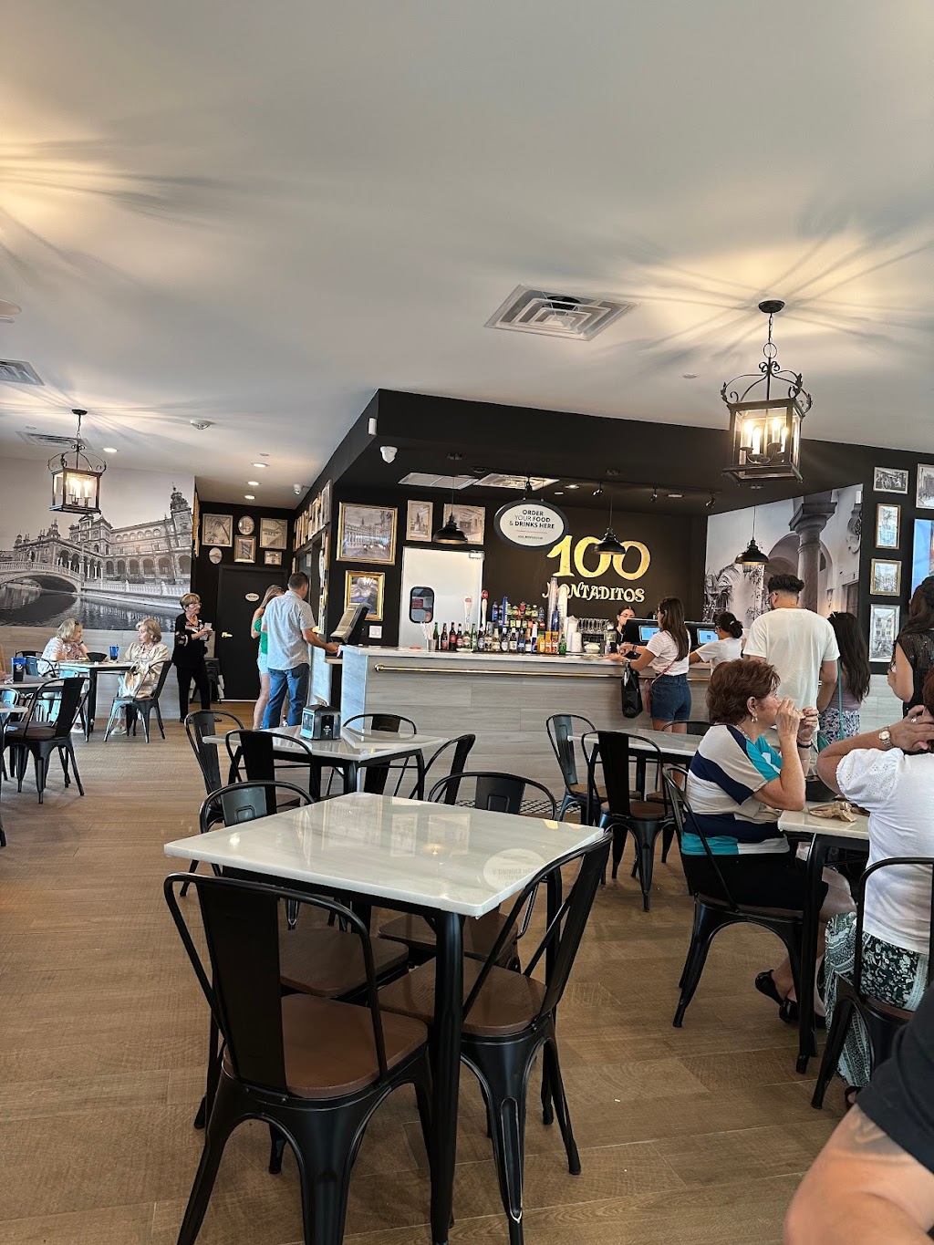 100 Montaditos International Mall | restaurant | 1455 NW 107th Ave Suite 454B, Miami, FL 33172, USA | 7862387832 OR +1 786-238-7832