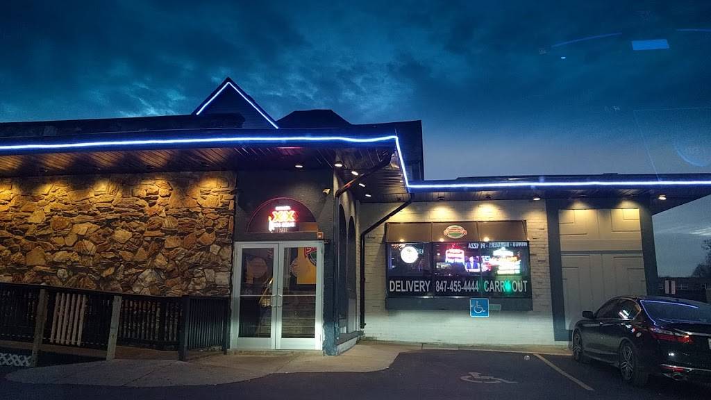 Sneakers Sports Bar & Grill | restaurant | 9721 Grand Ave, Franklin Park, IL 60131, USA | 8474554444 OR +1 847-455-4444