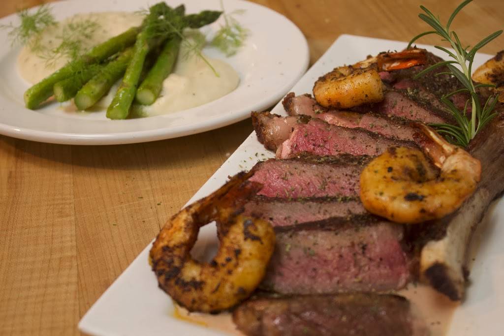 Ye Olde College Inn Steak & Bank Bar | restaurant | 905 Jefferson St, Lafayette, LA 70501, USA | 3375344888 OR +1 337-534-4888