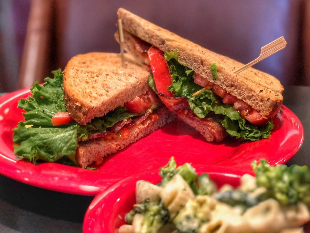 Hollys Gourmets Market & Cafe | cafe | 5107 Kingston Pike Suite B, Knoxville, TN 37919, USA | 8655848739 OR +1 865-584-8739