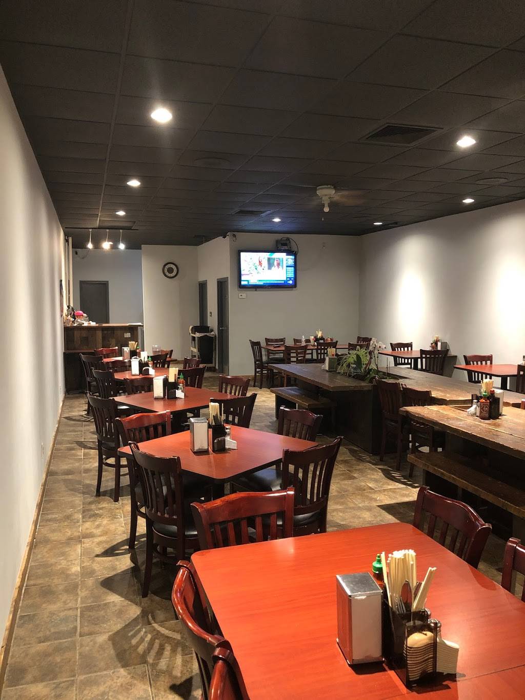 H Pho | restaurant | 9546 Old Keene Mill Rd, Burke, VA 22015, USA | 7034551885 OR +1 703-455-1885