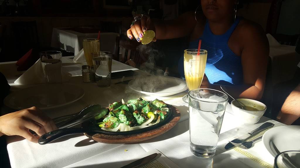 Mehak Indian Cuisine | restaurant | 2449 Sacramento St, Berkeley, CA 94703, USA | 5108416118 OR +1 510-841-6118