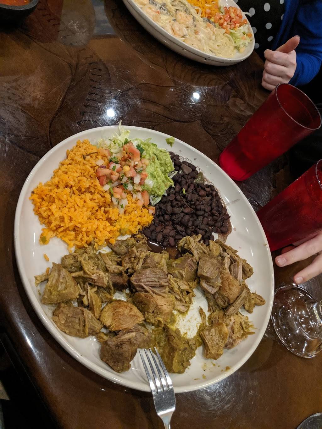 Mi Tierra Family Mexican Restaurant | restaurant | 5500 Old Cheney Rd #4, Lincoln, NE 68516, USA | 4022613221 OR +1 402-261-3221