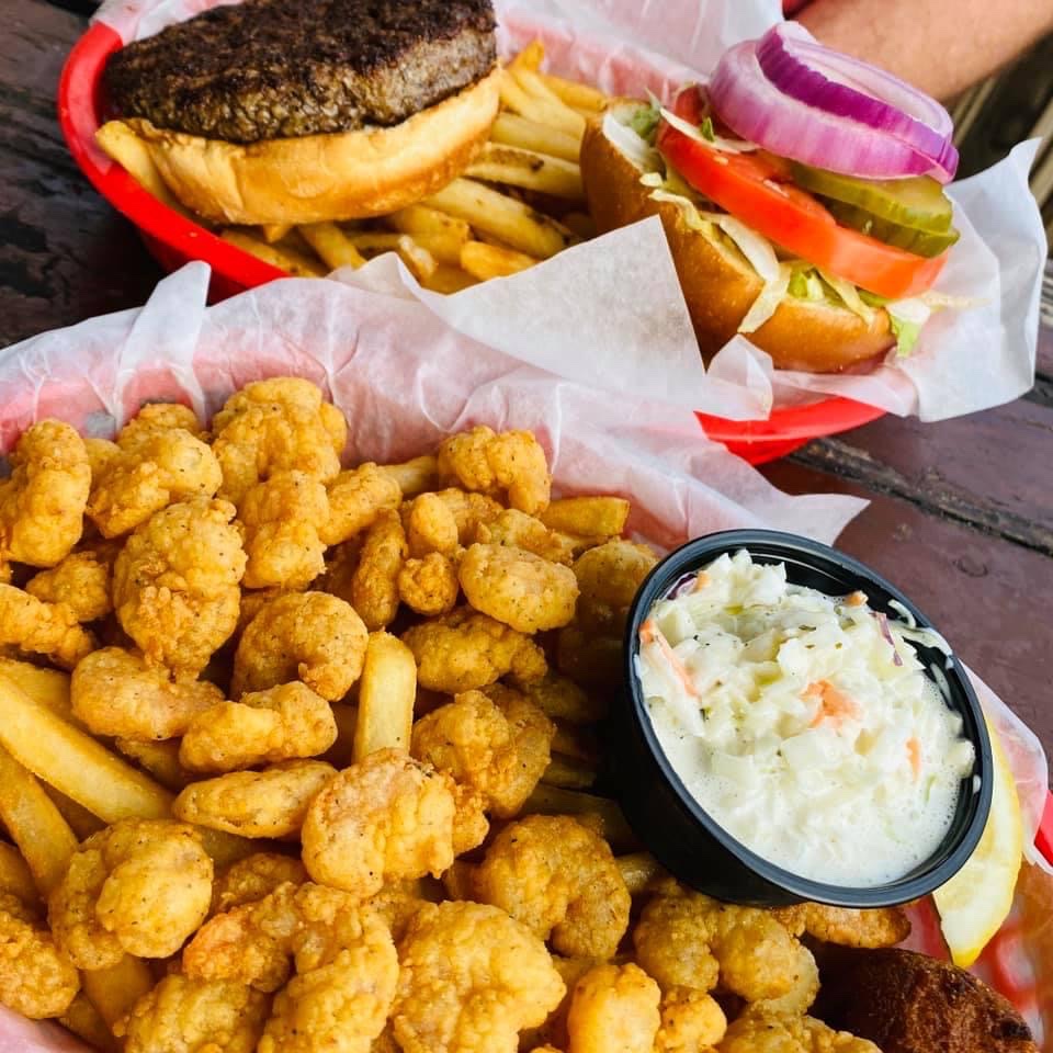 Floyds Shrimp House | restaurant | 1450 Miracle Strip Pkwy SE, Fort Walton Beach, FL 32548, USA | 8502432232 OR +1 850-243-2232