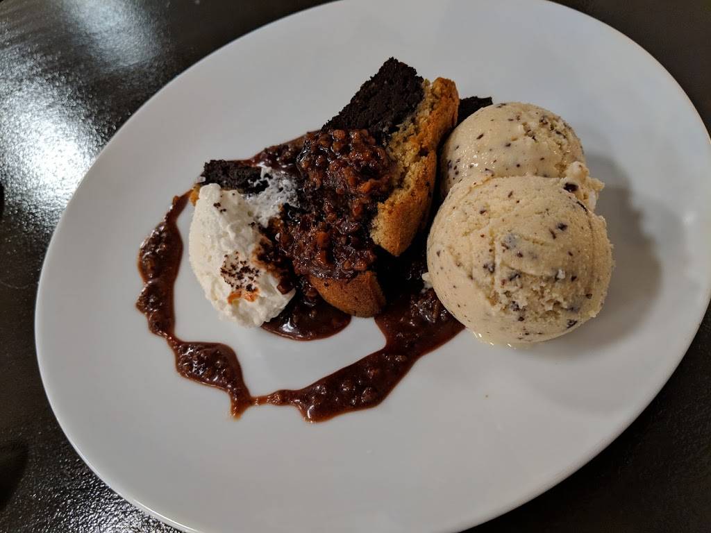 LATiTUDE by JR | restaurant | 41955 5th St STE 102, Temecula, CA 92590, USA | 9515953711 OR +1 951-595-3711