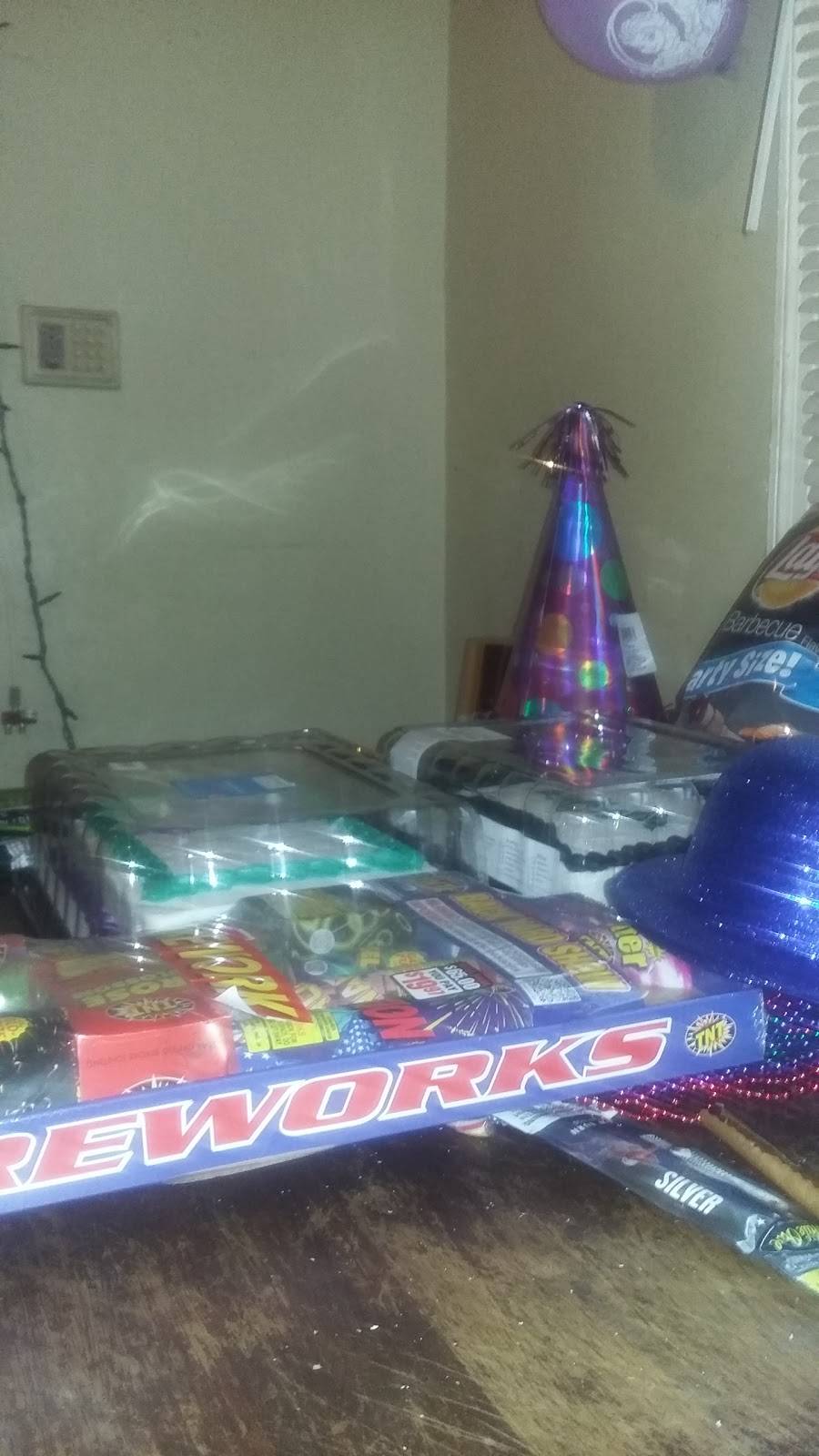 Wing Lover | restaurant | 2053 Sylvan Rd SW, Atlanta, GA 30310, USA | 4047532000 OR +1 404-753-2000