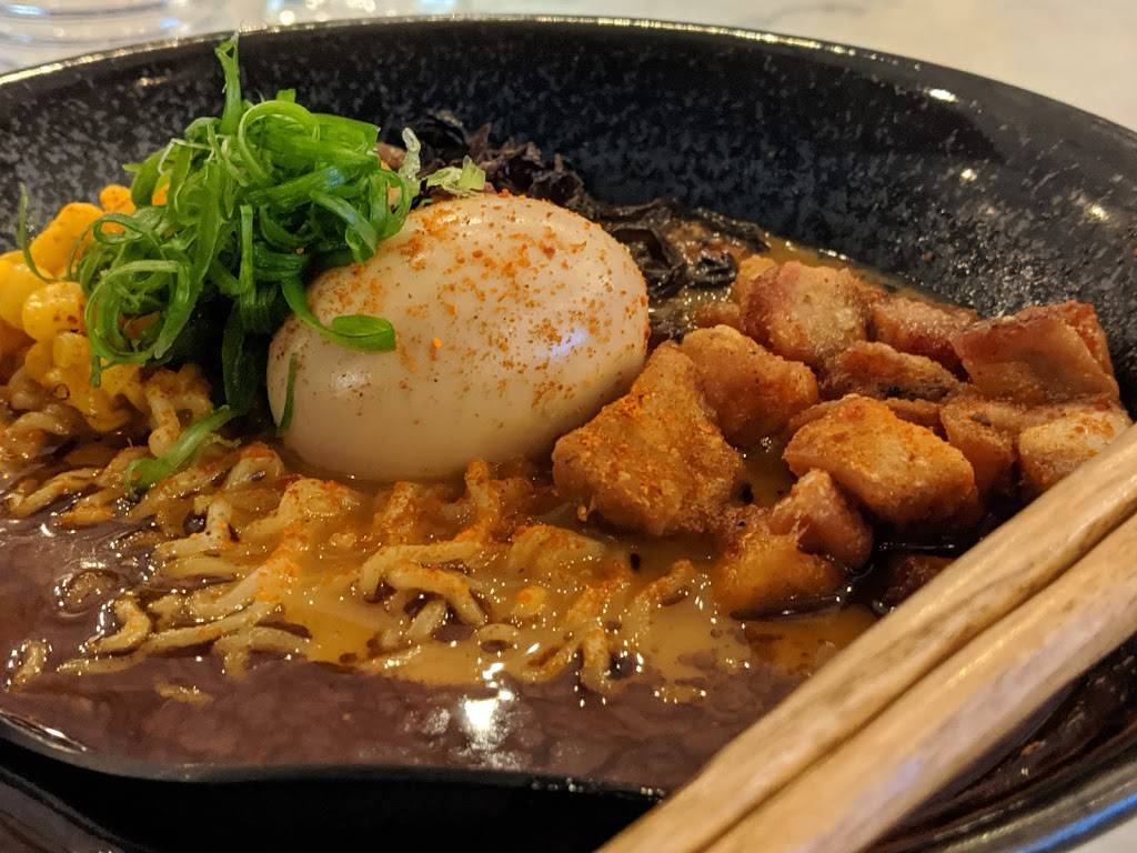 Chow Yum Phat Overpass | restaurant | 2363 Hollydale Ave, Baton Rouge, LA 70808, USA | 2257267335 OR +1 225-726-7335