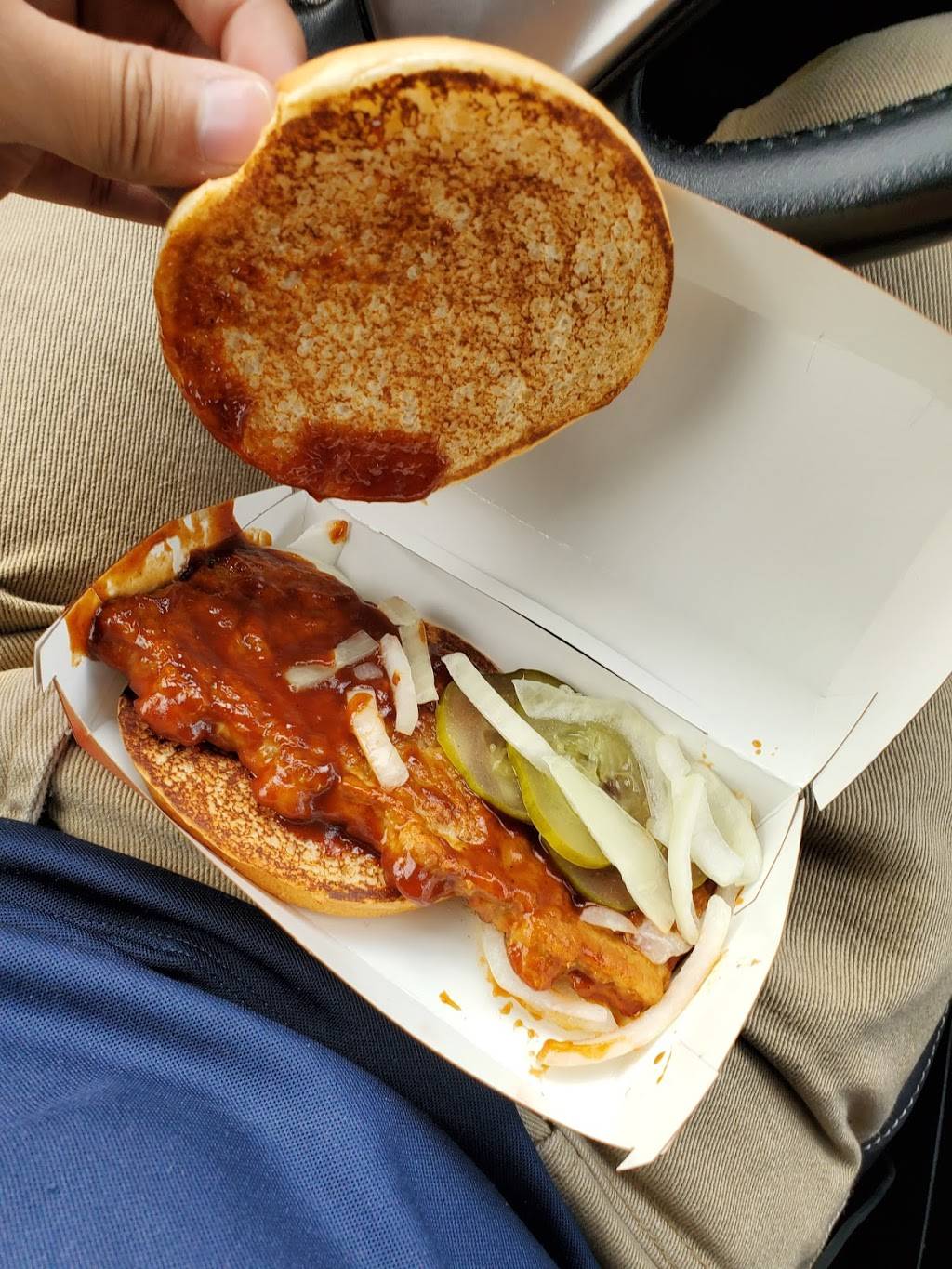 McDonalds | cafe | 4200 N Broad St, Philadelphia, PA 19140, USA | 2153291549 OR +1 215-329-1549