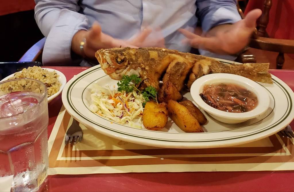 Captains Tavern Restaurant | restaurant | 9625 S Dixie Hwy, Miami, FL 33156, USA | 3056665979 OR +1 305-666-5979