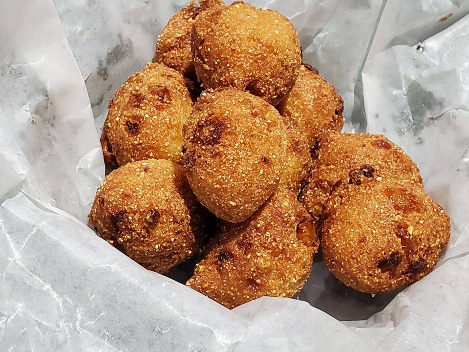 THE CUT BAR & RESTAURANT | restaurant | 2570 Bus Park Dr, Waldorf, MD 20601, USA | 3016451071 OR +1 301-645-1071