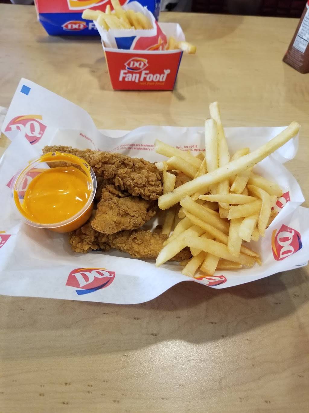 Dairy Queen Grill & Chill | restaurant | 275 Atwood Ave, Cranston, RI 02920, USA | 4012755055 OR +1 401-275-5055