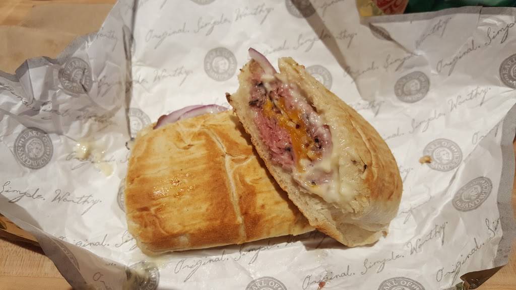 Earl of Sandwich | restaurant | 811 N Tampa St, Tampa, FL 33602, USA | 8136821037 OR +1 813-682-1037
