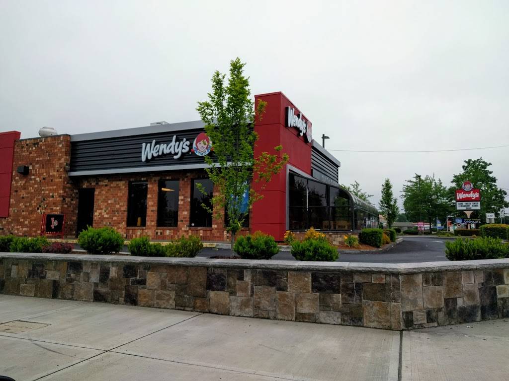 Wendys | restaurant | 11607 SE 82nd Ave, Happy Valley, OR 97086, USA | 5036542713 OR +1 503-654-2713