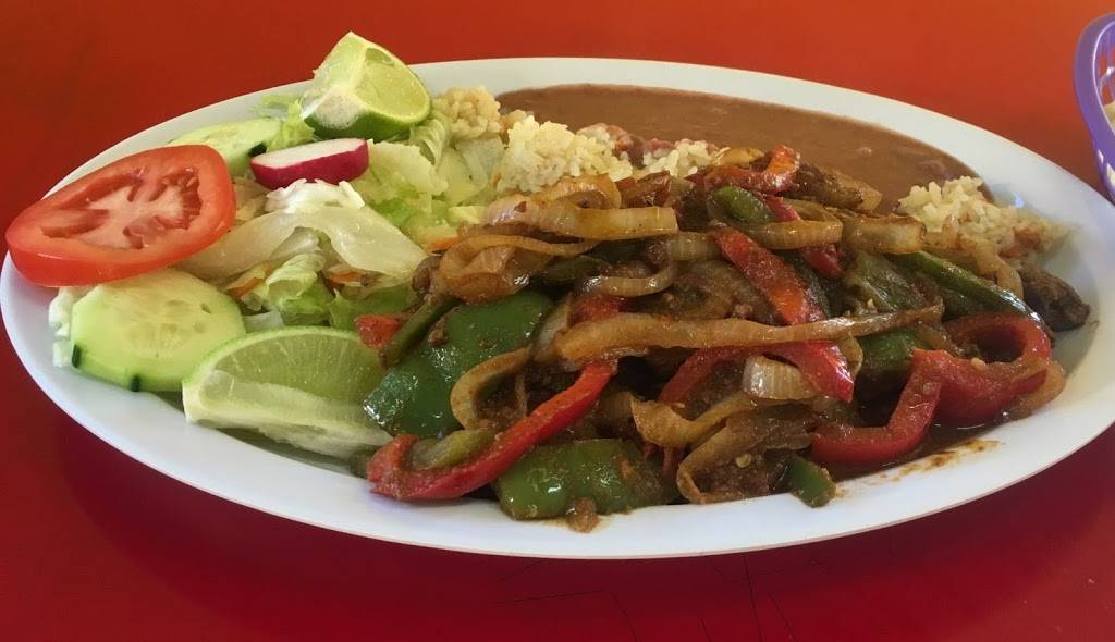 Las Champas 2 | restaurant | 8328 Compton Ave, Los Angeles, CA 90001, USA | 3235539559 OR +1 323-553-9559