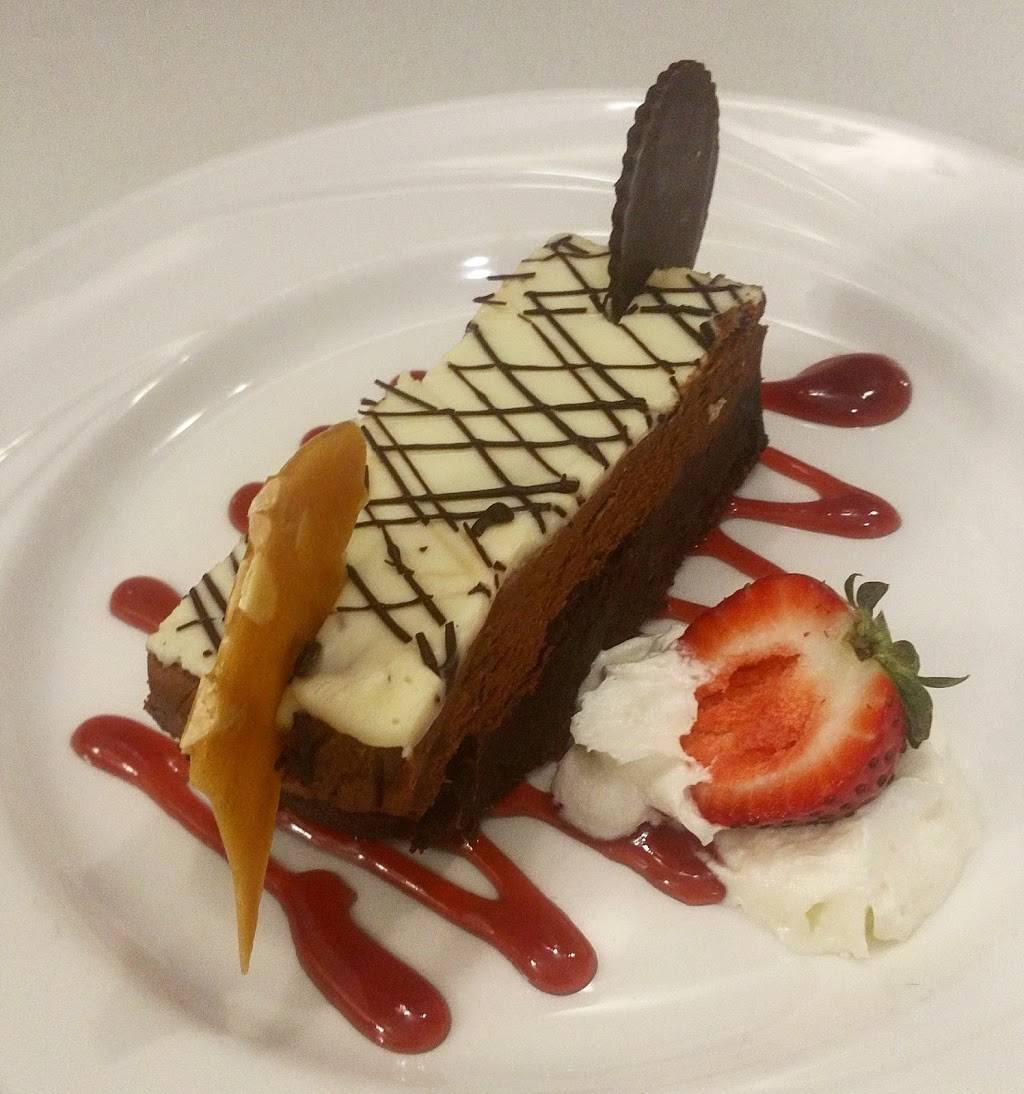 Whitesides Terrace Grille | restaurant | 2035 Kennedy Rd, Scarborough, ON M1T 3V3, Canada | 4162990562 OR +1 416-299-0562