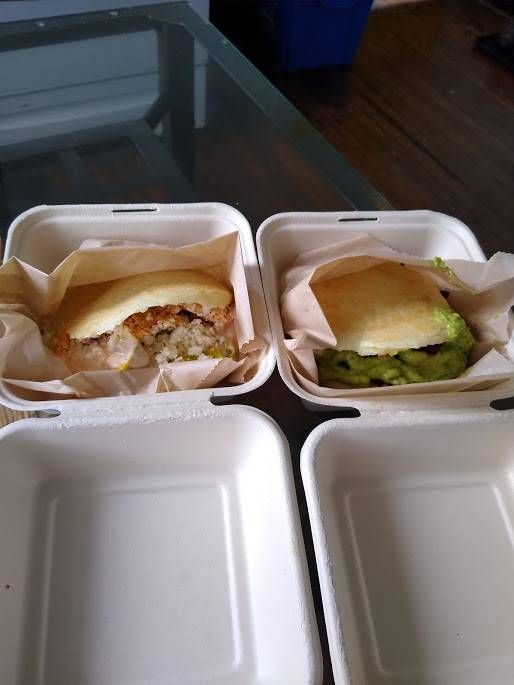 Somos Handcrafted Arepas | restaurant | 63 Orange St, New Haven, CT 06510, USA | 2038915592 OR +1 203-891-5592