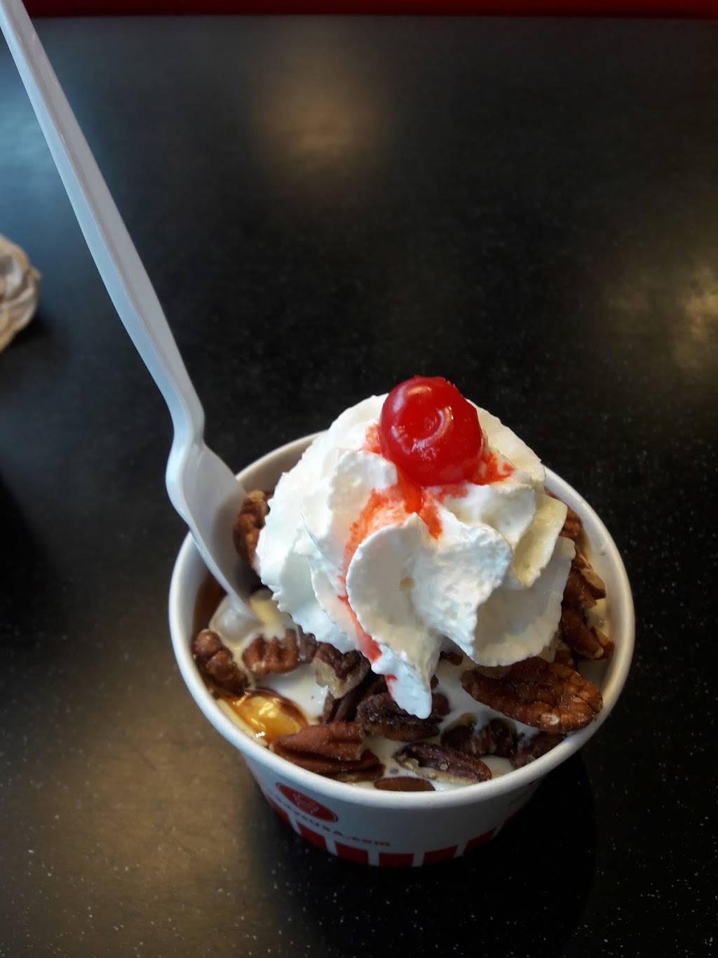 Freddys Frozen Custard & Steakburgers | restaurant | 8112 S Olympia Ave, Tulsa, OK 74132, USA | 9189869911 OR +1 918-986-9911