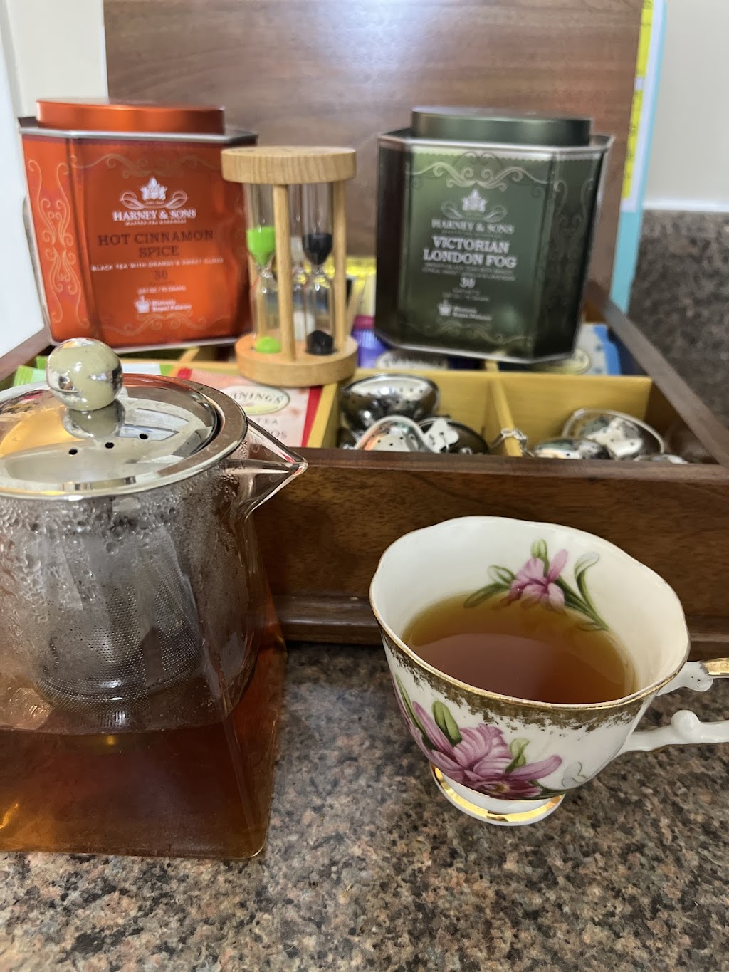 The Tea Room | restaurant | 7433 State Rd 21, Keystone Heights, FL 32656, USA | 3525358510 OR +1 352-535-8510