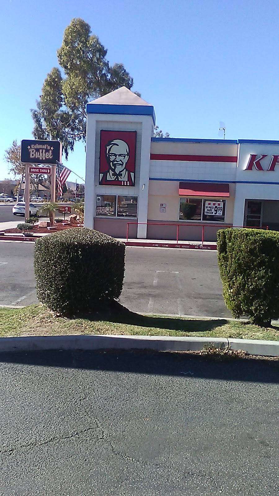 KFC | restaurant | 2890 W Florida Ave, Hemet, CA 92545, USA | 9516524664 OR +1 951-652-4664