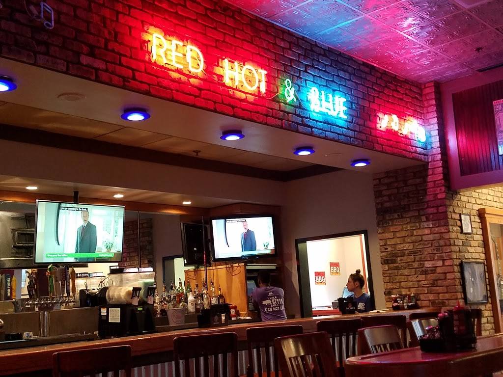 Red Hot & Blue - Fort Worth, TX | restaurant | 3000 S Hulen St #600, Fort Worth, TX 76109, USA | 8177318770 OR +1 817-731-8770