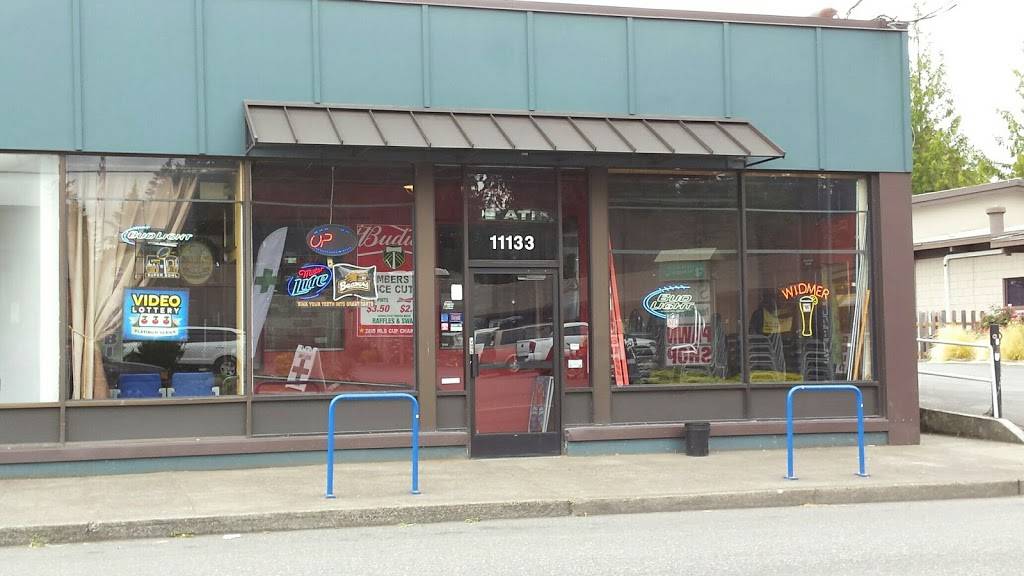 McGillacuddys Sports Bar & Grill | restaurant | 11133 NE Halsey St, Portland, OR 97220, USA | 5032572337 OR +1 503-257-2337