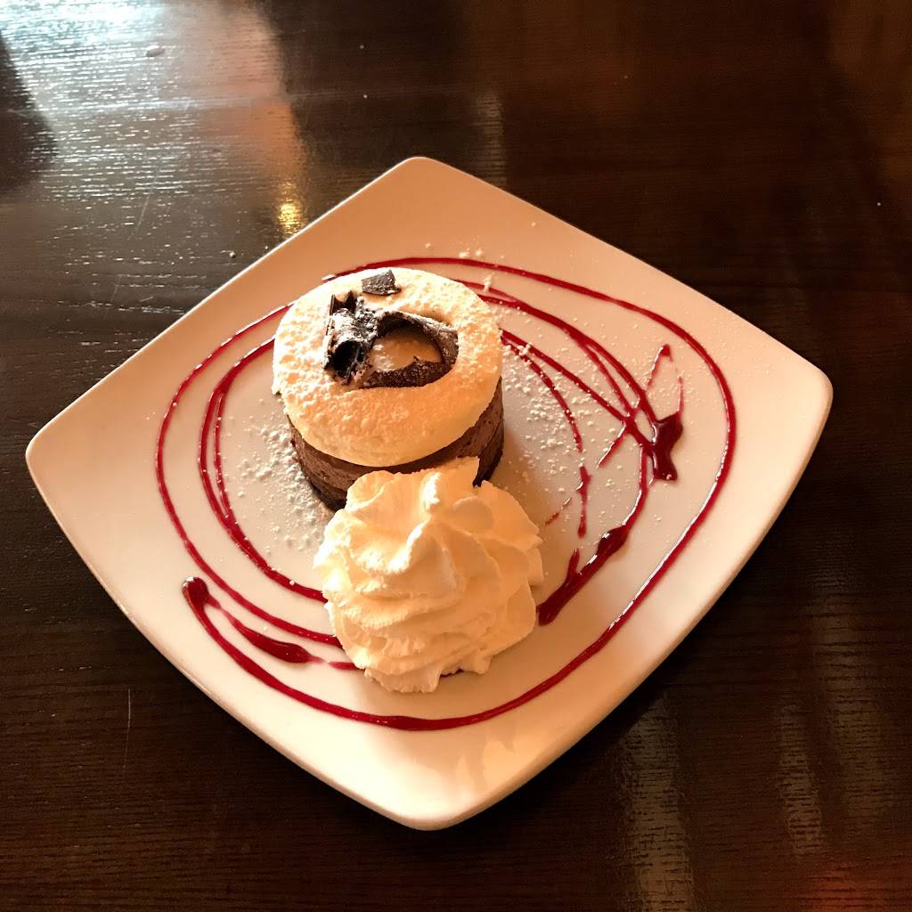 DeStefanos Steakhouse | restaurant | 89 Conselyea St, Brooklyn, NY 11211, USA | 7183842836 OR +1 718-384-2836