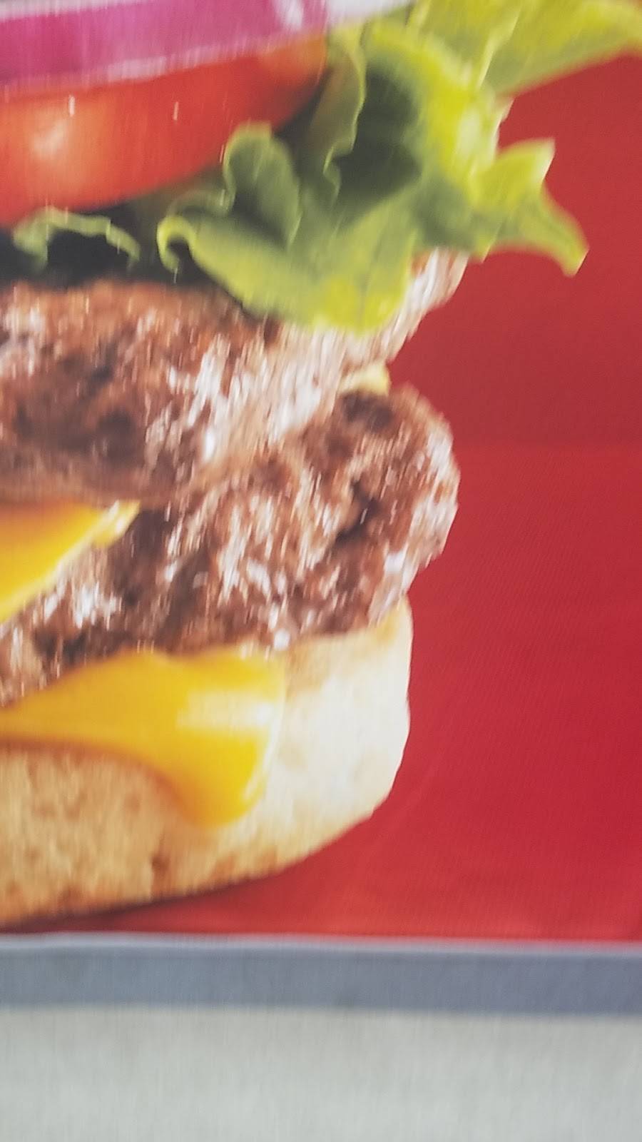 Wendys | restaurant | 3636 Boston Rd, Bronx, NY 10469, USA | 7187984133 OR +1 718-798-4133