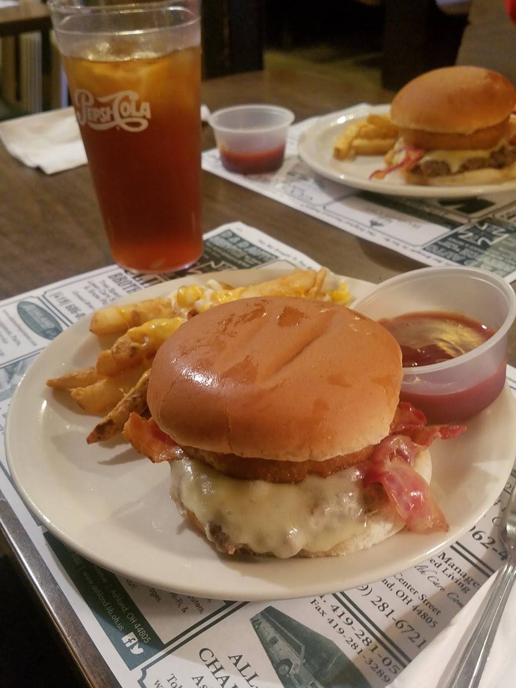 Kellys Deli & Restaurant | restaurant | 622 Claremont Ave, Ashland, OH 44805, USA | 4192811313 OR +1 419-281-1313