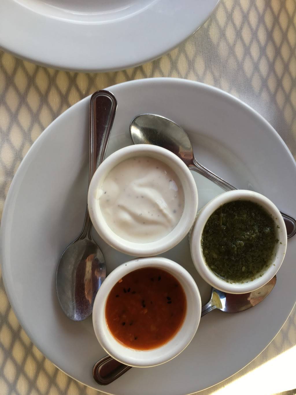 Roya Afghan Cuisine | restaurant | 2020 First St, Livermore, CA 94551, USA | 9254470576 OR +1 925-447-0576