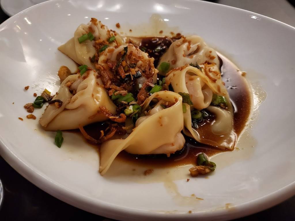 District 6 | night club | 3930 Shelbyville Rd, Louisville, KY 40207, USA | 5028735561 OR +1 502-873-5561