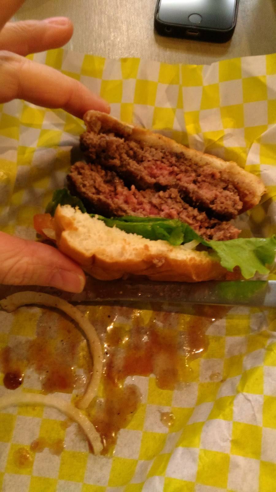 truburger | restaurant | 8115 Oak St, New Orleans, LA 70118, USA | 5042185416 OR +1 504-218-5416