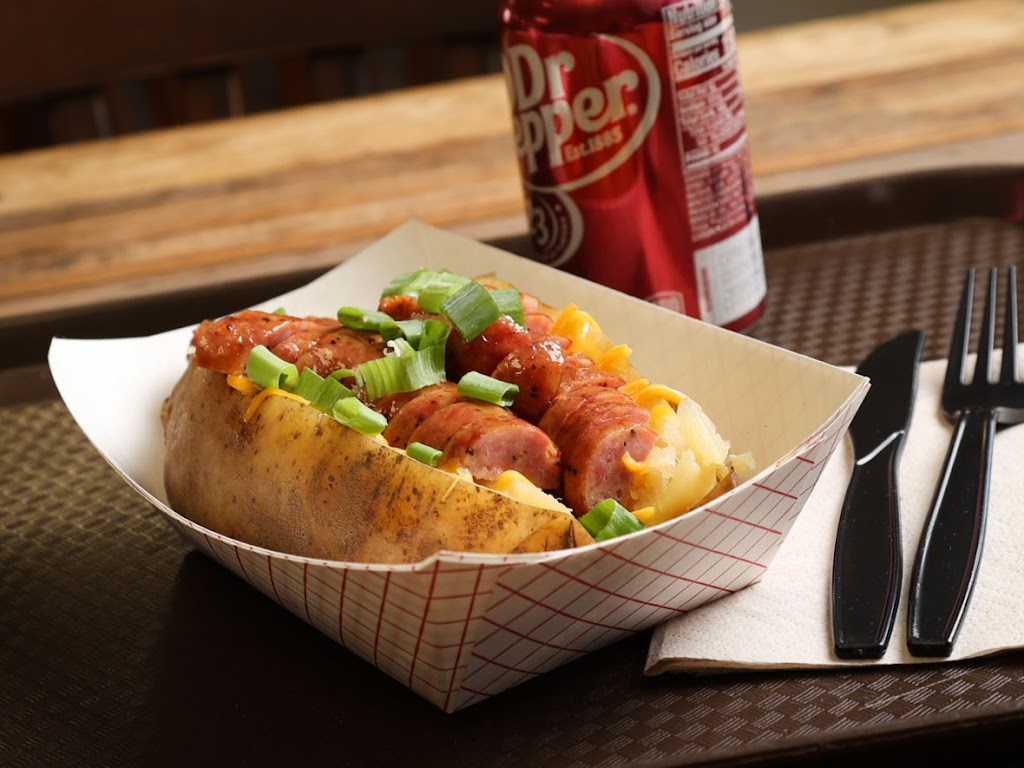 Smithville BBQ | restaurant | 307 Royston St, Smithville, TX 78957, USA | 7372339758 OR +1 737-233-9758