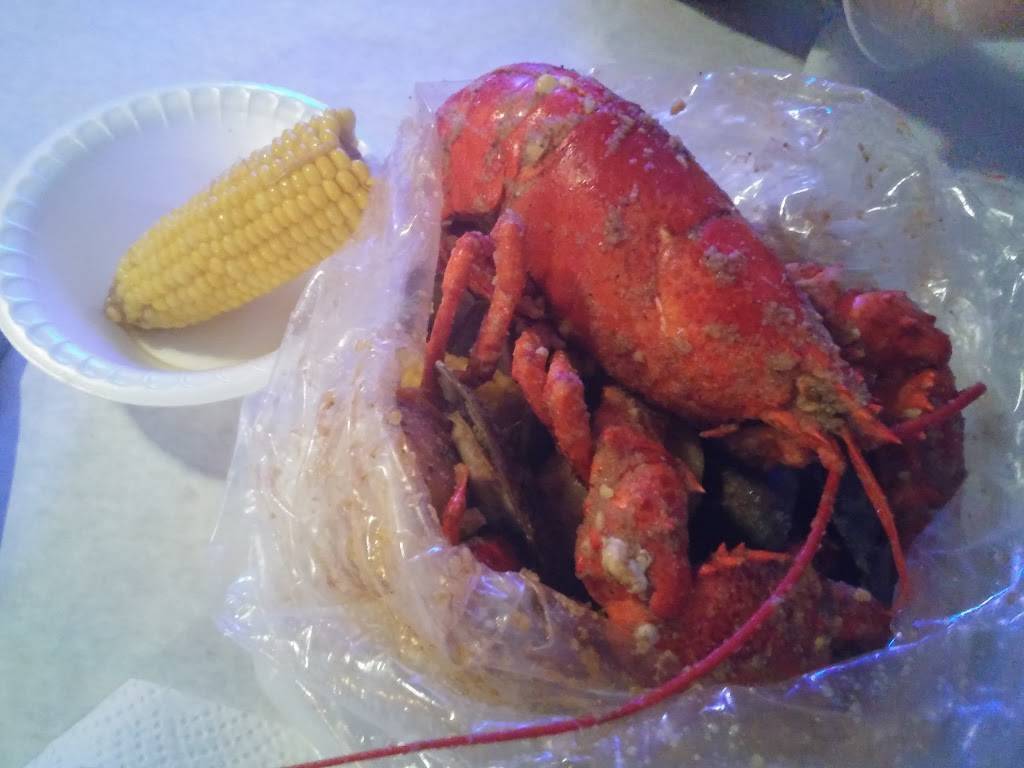 Boat Haus | restaurant | 4807 8th Ave, Brooklyn, NY 11220, USA | 7186335880 OR +1 718-633-5880