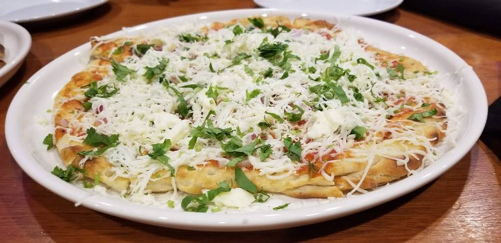 Olive & Mint | restaurant | 2 Washington St, Foxborough, MA 02035, USA | 5086682000 OR +1 508-668-2000