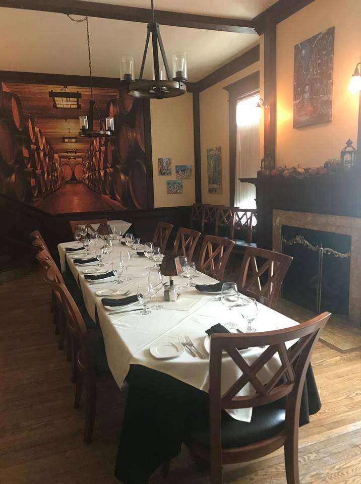 Inn On Broadway | restaurant | 26 Broadway, Rochester, NY 14607, USA | 5852323595 OR +1 585-232-3595